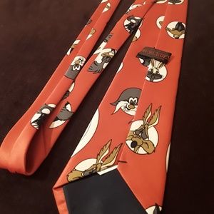 MERCEDES CASTILLO Other - Men's Looney Toons Tie 57 Inch - Mgung Ju Silk MERCEDES CASTILLO Other - Men's Looney Toons Tie 57 Inch - Mgung Ju Silk